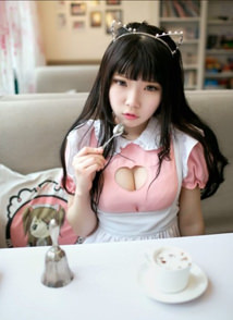 巨乳の着衣おっぱい 44