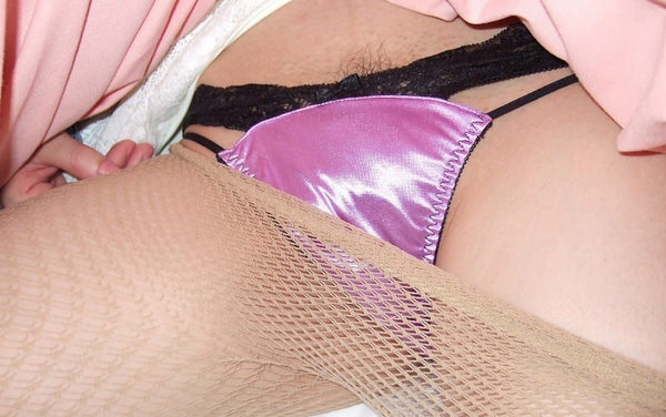 パンツのハミ毛 22