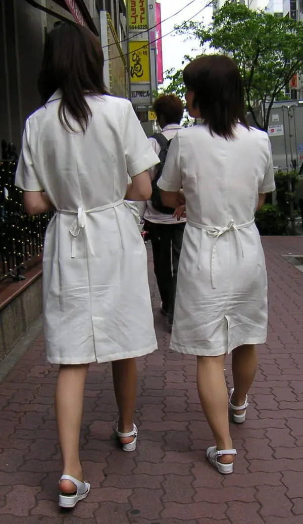 ナースの街撮り 10