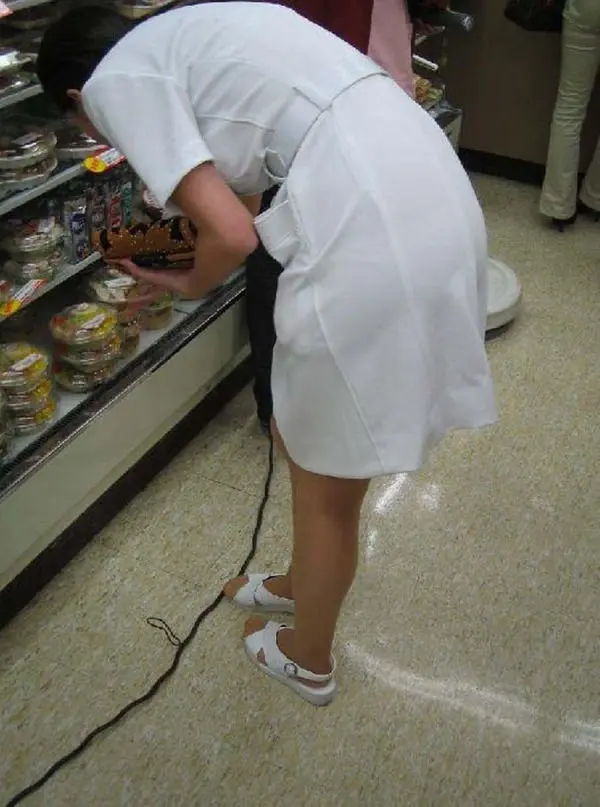 ナースの街撮り 12