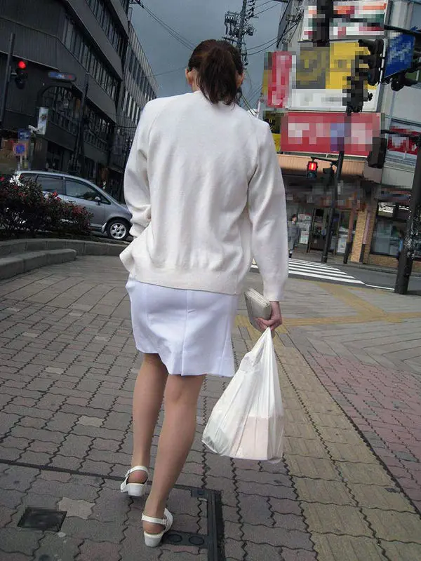 ナースの街撮り 15