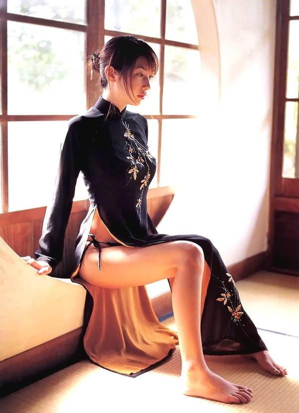 チャイナドレスの美脚 6