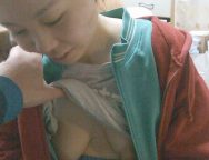 【若妻 垂れ乳】まだまだ若い素人妻さんの生々しい垂れたおっぱい画像