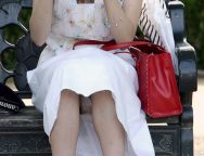 清楚で素敵な素人お姉さんのパンチラ画像20枚