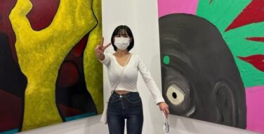 【悲報】芸大JD(27)、自分の現代アートではなく乳ばかり注目されブチギレ