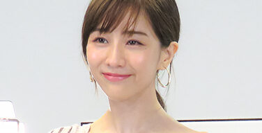 田中みな実、豊満バストの先端を完全露出！女優を極めるために〝全部魅せ〟