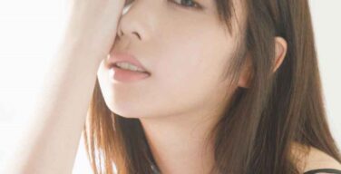 与田祐希、浮きブラで乳首が見えてしまう痛恨のミスwwwwwww
