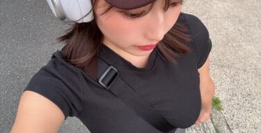 【画像】グラビアアイドルさん、パイスラがすごい