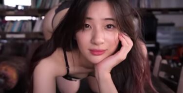 足立梨花のドスケベ動画、2000万再生突破ｗｗｗｗｗｗ