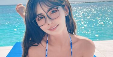 AV女優の深田えいみさん、急成長してJカップになられるwwwwwwwwwwwwwwwww