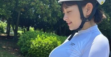 【画像】長乳グラビアアイドルさん(36)趣味のロードバイクを披露