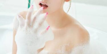 ゆうちゃみ、入浴おっぱいヌード！透けランジェリーでお尻モロ出しｗｗｗｗｗｗｗ