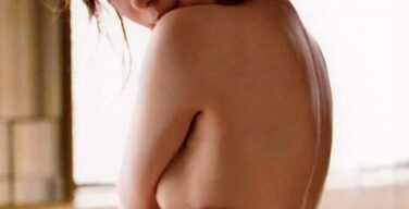 指原莉乃、乳首おっぱい丸出しヌードがエロくてたまらんｗｗｗｗｗｗｗｗｗ
