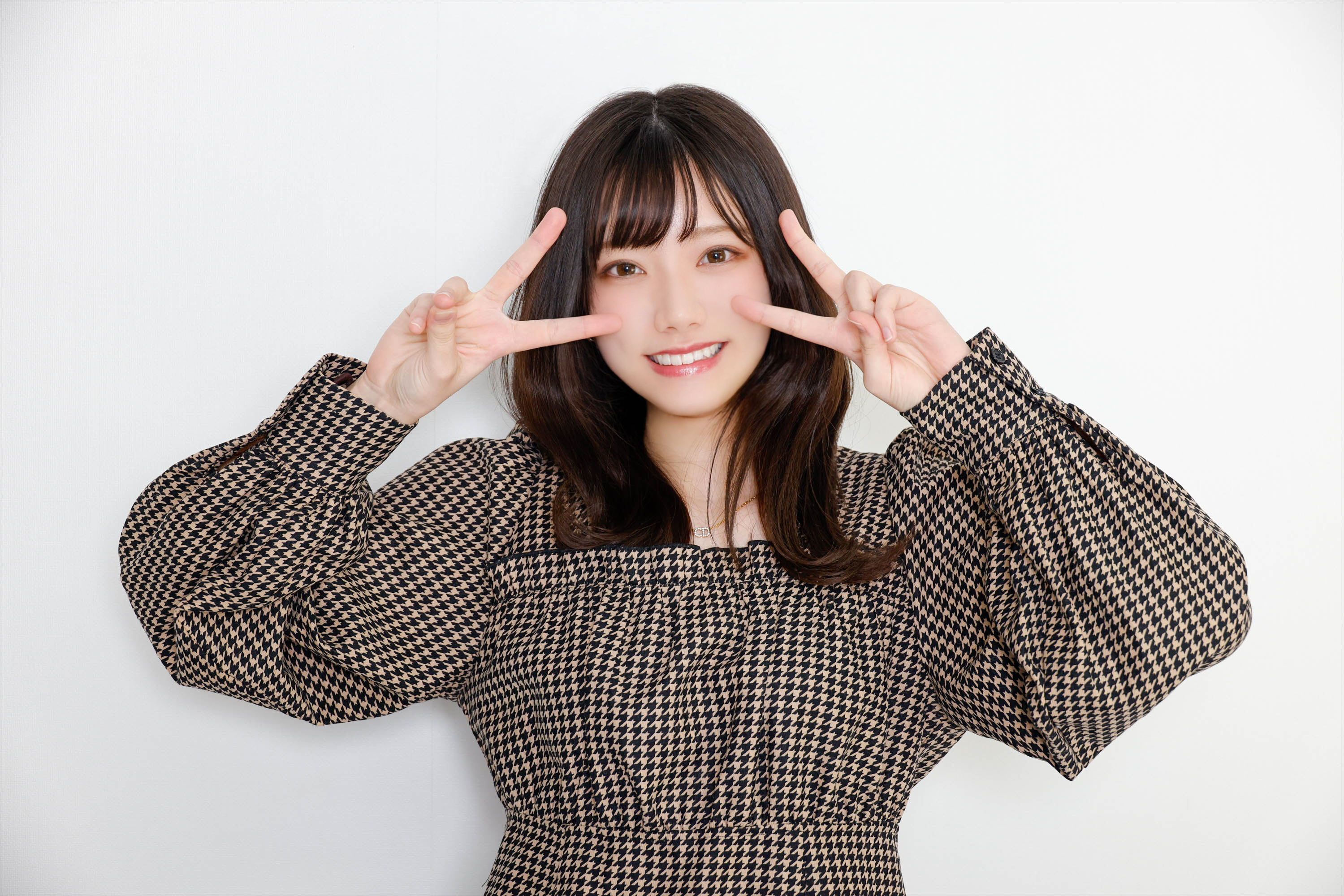 宮下玲奈「アイドルよりもAV女優のほうがキラキラして見えたので、憧れの人の三上悠亜さんと同じAV女優を選択した」