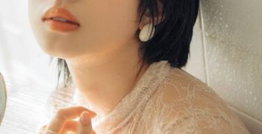 河合優実、おっぱいデカい！濡れた谷間がエロくてたまらんｗｗｗｗｗｗｗｗｗ