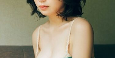 デキ婚したアイドル、エロすぎる童顔美乳ママとして復活してる件ｗｗｗ