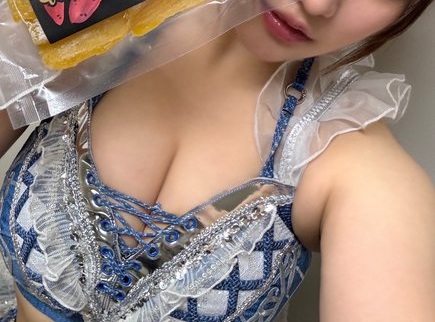 最近の女子プロレスラーさん、お○ぱいがデカすぎるから