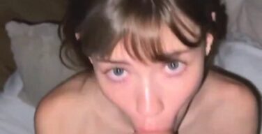 【動画あり】スウェーデンの18歳美少女にこんだけ射精したら気持ちいいだろうな…