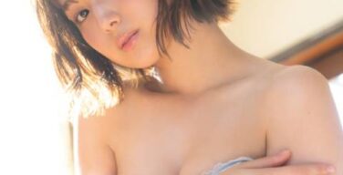 北野瑠華、手ブラおっぱい！袋とじヌードがエロくてたまらんｗｗｗｗｗｗｗ
