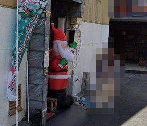 【画像】 OLさん、出勤のようすがストリートビューに映ってしまう