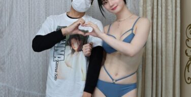 AV女優・瀬戸環奈さん、おっぱいを押し付ける神ファンサービスｗｗｗ（GIFエロ動画）