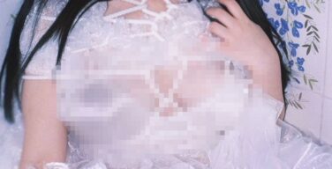 【悲報】よゐこ有野さん、乳首探し野郎だった