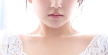 AKB48・鈴木くるみ、ドスケべランジェリーショット解禁！巨乳を見せつけるｗｗｗ(エロGIF動画)
