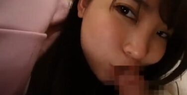 【動画】彼氏(旦那)がいるのに他の男のチ●ポを咥えてしまった素人女性たちの浮気映像まとめｗ