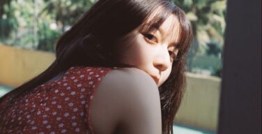 上白石萌歌、セミヌードおっぱいがエロい！写真集のお胸、エッチだｗｗ