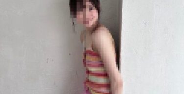 ガチで貧乳すぎるアイドルが見つかってしまう…