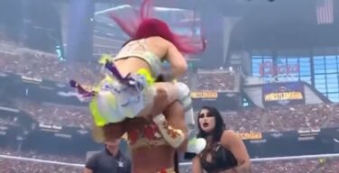 【動画】最近のアメリカ人が熱狂している女子プロレスがこちら