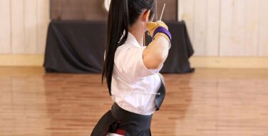 【画像】弓道やってるくせにおっぱいがデカい女ｗｗｗｗｗｗｗｗｗｗ