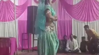 【動画】まんさん、ダンス中にぶち殺されてしまう