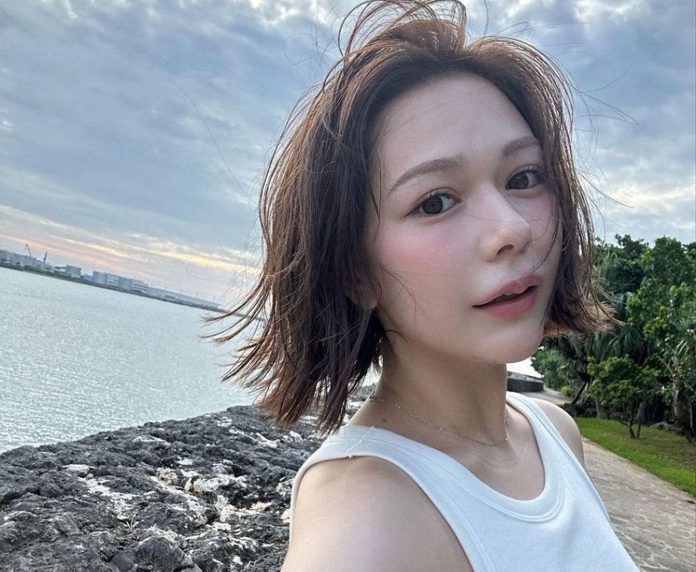 村重杏奈の乳って絶対綺麗だよな