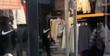 【動画】中国人まんさん、爺さんにビンタされる…