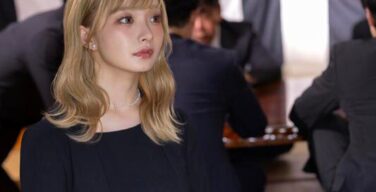 【画像】金髪喪服ギャル、えっちｗ