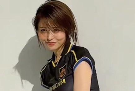 【画像】長濱ねる(27歳)の乳がヤバイと話題にwwwwwwwwwwwww