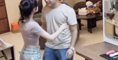 台湾の床屋さんがエッチすぎ