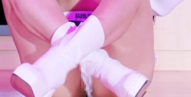 【動画】世界で人気のアイドルさん、ライブステージでハミマンｗｗ　