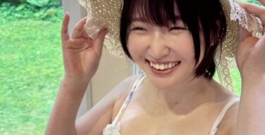 【無修正流出】11月に美少女メーカーからデビュー、ぷにかわ美少女「春野くるみ」のマ●コが高画質で丸見えに！