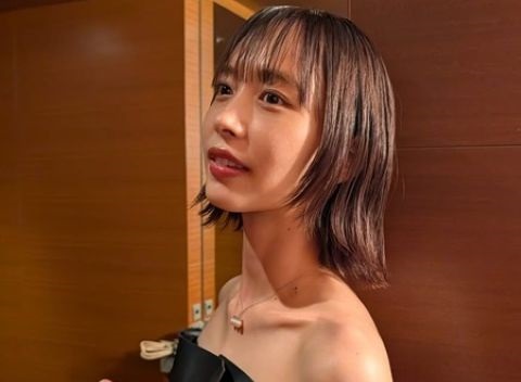 井桁弘恵、ドレス姿を披露！！性的過ぎてそそられる・・