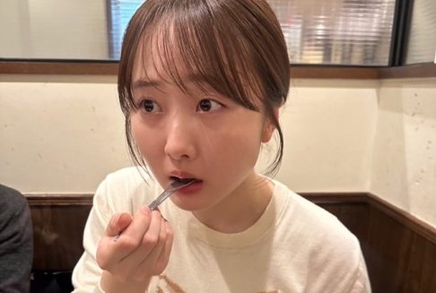 本田望結、巨乳もんじゃ焼きを堪能してしまう！！