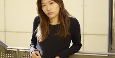 【画像】ヒコロヒー(36)さん、普通の格好したら意外とイケるwwwwwwww