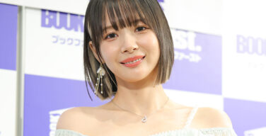 岡田紗佳さん（顔100、性格100、身長100、乳100、麻雀100）という完璧超人