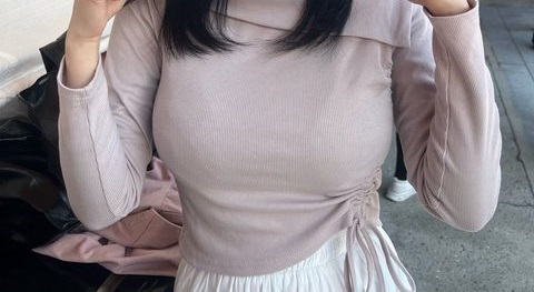 爆乳のくせにグラビアをやらなくなった爆乳グラドル、久しぶりにおっぱい投稿！