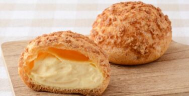 【画像】コンビニの「シュークリーム」とかいう、買ってる人を見たことがない謎スイーツWWWWWWWW