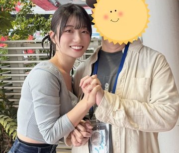'.現在人気No.1セクシー女優瀬戸環奈ちゃんのファンサービスがこちらwwwww'