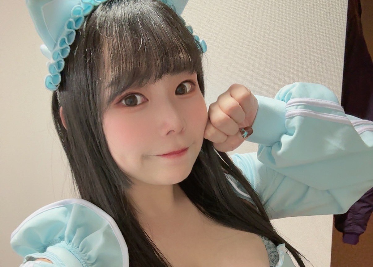 【朗報】台湾、吉根ゆりあさんに最優秀美乳賞を授与