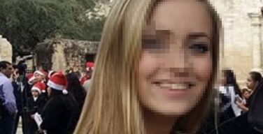 【画像】美人教師(23)、17歳の生徒と過酷な「セックスマラソン」を敢行wwwwwww