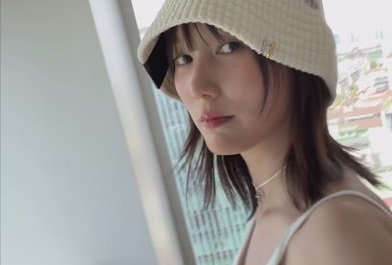'.【画像】本田翼さん(33)の横乳'